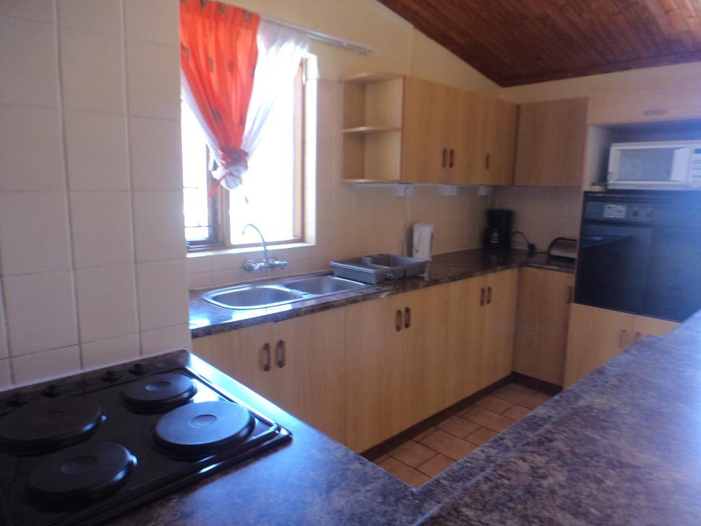 Skippers Backpackers Cc Walvis Bay Ngoại thất bức ảnh